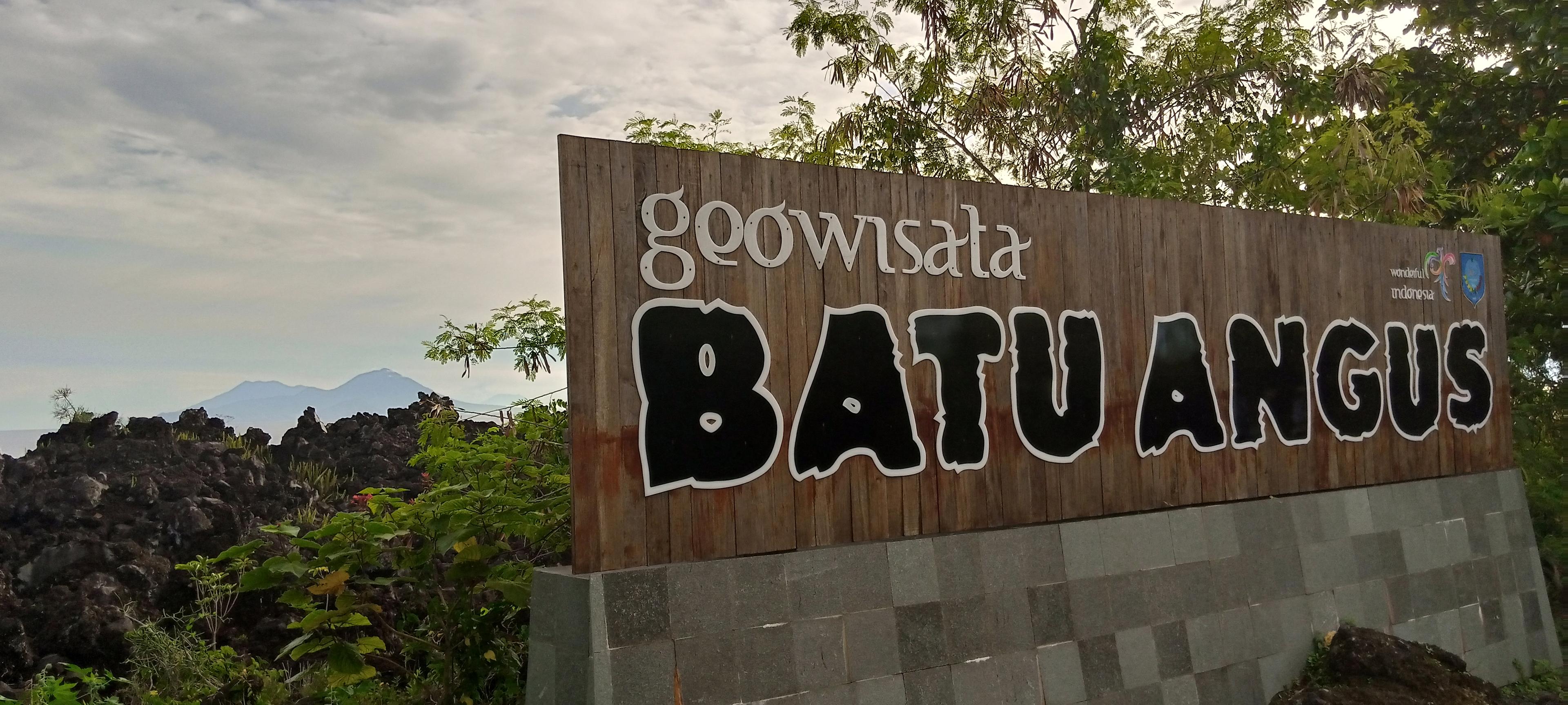 Wisata Batu Angus